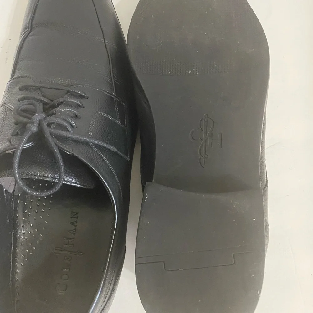 Cole Haan men lace